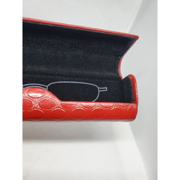 Design Optics Magnetic Clip Red Small Glasses Case - Picture 7 of 11